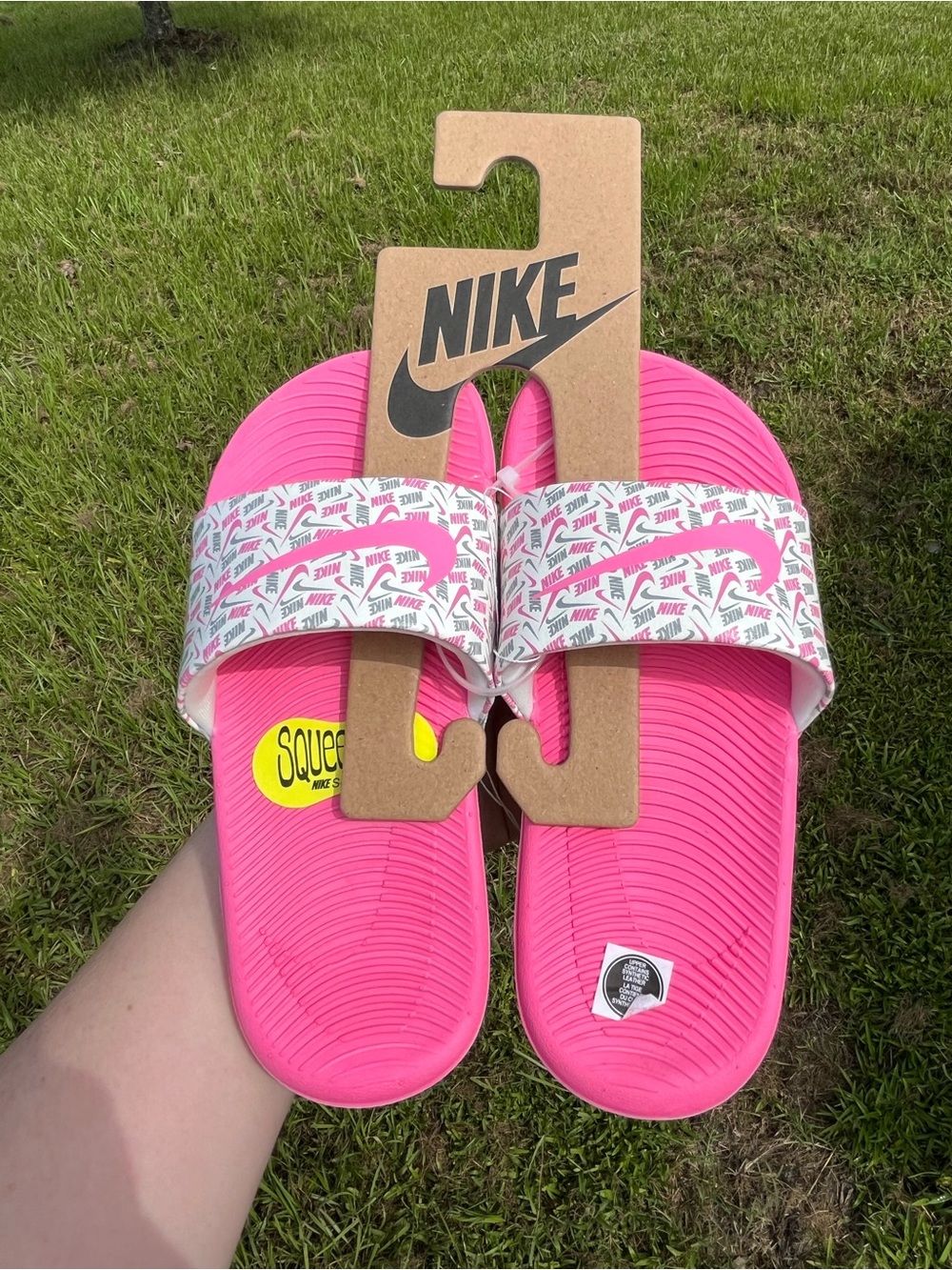 NWT Nike Kids Pink Kawa Slide Sandals with White Patterned Strap Size 13C